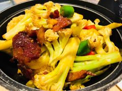 -精悦蓉(松江万达广场店)