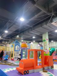 -汤姆小鸟(无锡宝龙广场店)