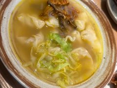 姬松茸鸡汤抄手-花盐街·四川乐山小吃(西单大悦城店)