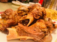 -吴记酱骨炖菜馆(西大直街店)