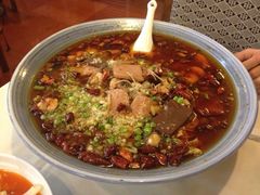 海鲜毛血旺-汇泉王朝大饭店-旋转餐厅(南海路店)