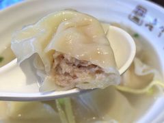 刀鱼馄饨-老半斋(福州路店)