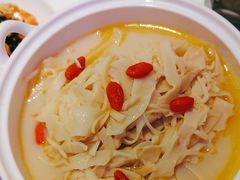 -桂满陇·手作小笼包&江南叫花鸡(中山公园店)