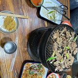 美食如诗,每一口都是生活的韵律