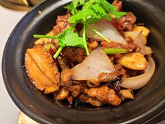 -领鲜天下·焗海鲜·花胶鸡(天目里店)