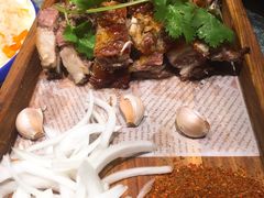 烤羊排-纳瓦新疆菜(银都店)