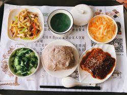 -月之旅·尊 高端月子会所(科馨别墅一店)