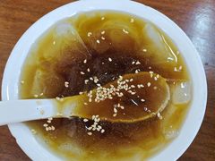 -鸿浩扒猪脚米线