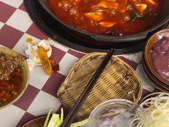 -赵美丽·重庆社区火锅·直营店(火车东站·中豪国际店)