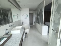 -郑州建业艾美酒店