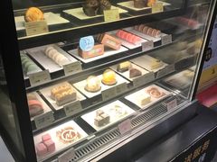 面包甜点陈列柜-麦当劳(曲阳店)