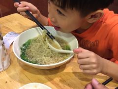 -熊记鸡粥瑞熊美食店(石岗大街店)