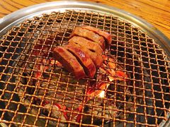 黑牛厚切牛舌-黑牛の店·和牛烧肉(合生汇店)