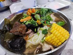 -红鼻子桂林米粉(金唐新光界店)