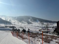 -中旅松花湖滑雪场