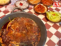 -赵美丽·重庆社区火锅·直营店(火车东站·中豪国际店)