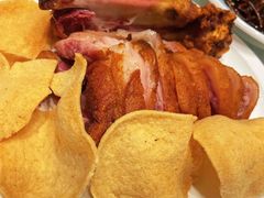 家乡咸猪蹄-老人和饭店(淮海中路店)