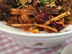 -拿渡·水煮鱼麻辣香锅(王府井奥莱·香江小镇店)