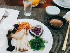 -大佛寺高级素食自助餐厅