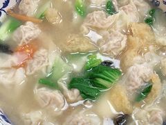 三鲜馄饨-刘长兴(逸仙桥店)