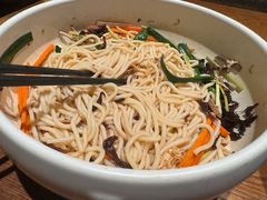 -云海肴·汽锅鸡·云南代表菜(天山百盛优客店)