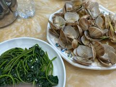 -小海豚•老字号海鲜餐厅(天涯店)