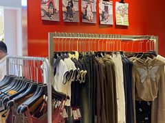 -赛格国际购物中心(小寨店)
