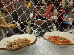 -广州万富希尔顿酒店·感趣自助餐厅·金秋蟹宴生蚝海鲜刺身