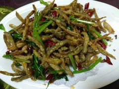 干煸藕丝-董厨煨汤馆(车站路店)