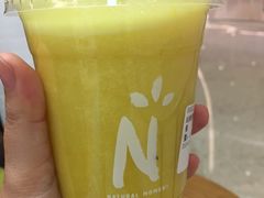 鲜橙雪梨奇异果-Natural Moment天然果汁(天汇广场igc店)