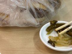 -闫家驴肉老店(华电一校店)