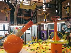 -蒙特利亲子乐园