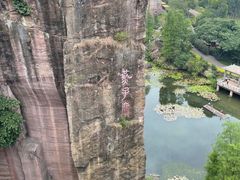 -广州莲花山旅游区