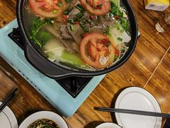 -乡土特色.冷锅鱼.牦牛肉汤锅