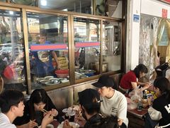 -建国蚵煎蚵面