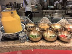 -咖啡苑自助餐厅·中国大饭店