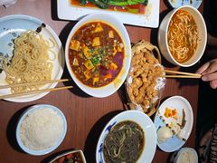 -川人百味·水煮活鱼(赛罕万达店)