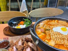 韩式炸鸡-鱼籽村秘制拌饭(崇文门店)