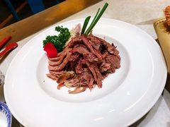 手撕狗肉-大张烙馍村(泉山店)