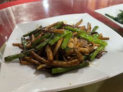 茶树菇炒牛肉-沙头涌渔栏海鲜餐厅