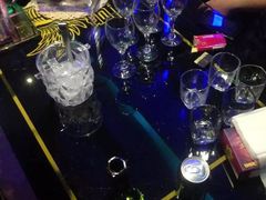 温莎KTV量贩(珠江路店)-温莎KTV(珠江路店)