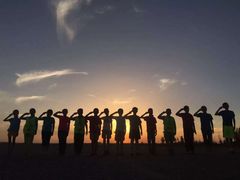 -夏山营地教育