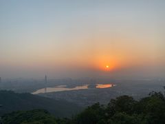 -紫金山山顶公园