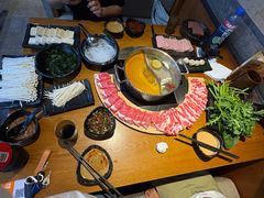 -呷哺呷哺 黄金牧场 (欢乐谷店)