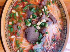酸汤牛肉面-肇兴特色牛肉粉