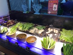 -汉金城海鲜烤肉自助百汇(威海威高广场店)