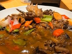 -头上红煨盐鸡·非遗院子餐厅