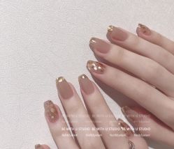 -ZX·美睫设计师汇聚店