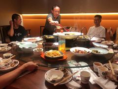 -川流不息·地道川菜·小龙虾(松东路店)