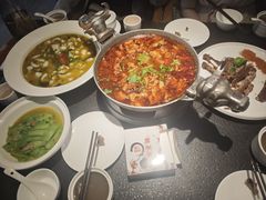 -万重锦·人文川菜馆(骡马市店)